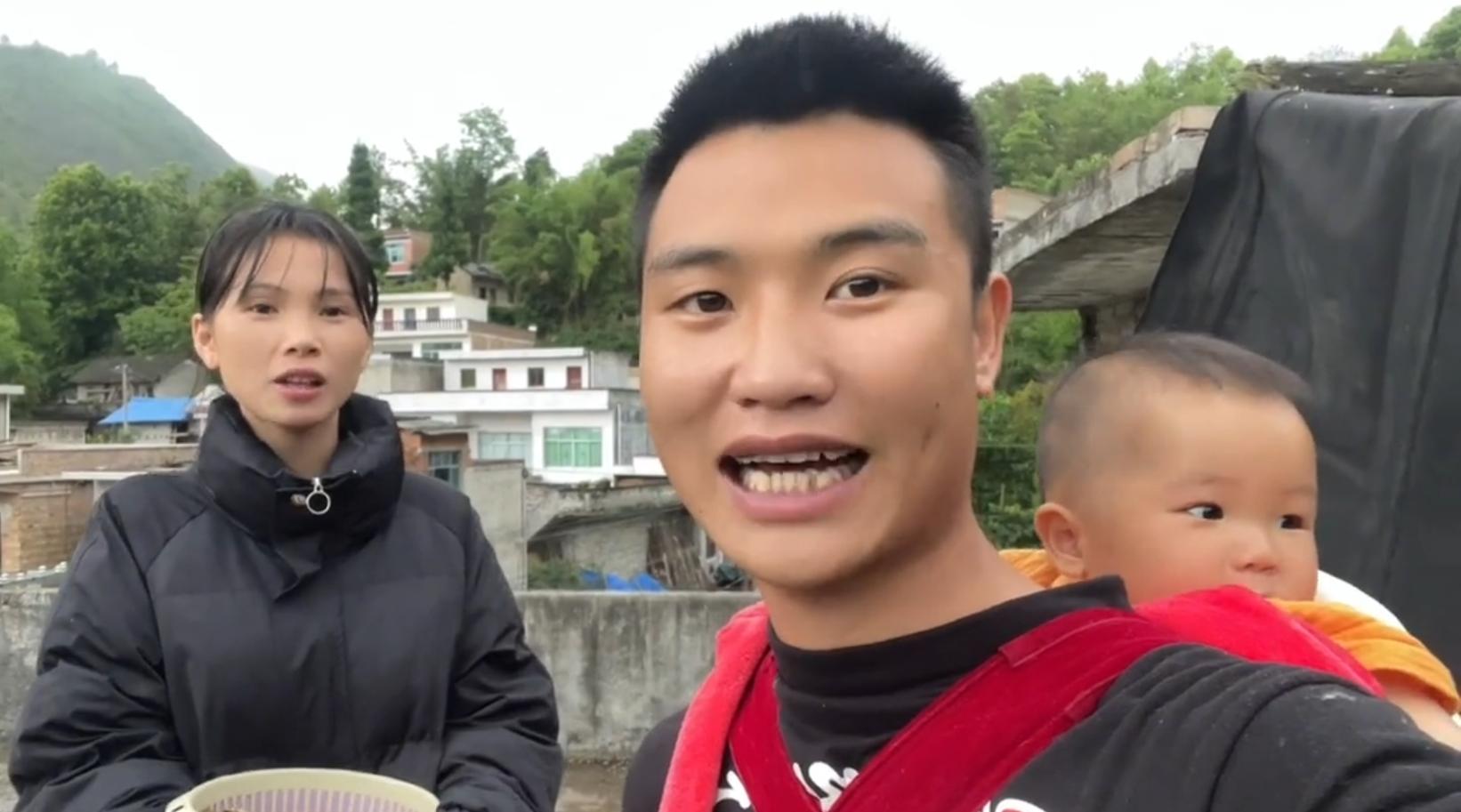 贵州小伙娶农村老婆视频,广西小伙花2000万娶越南姑娘