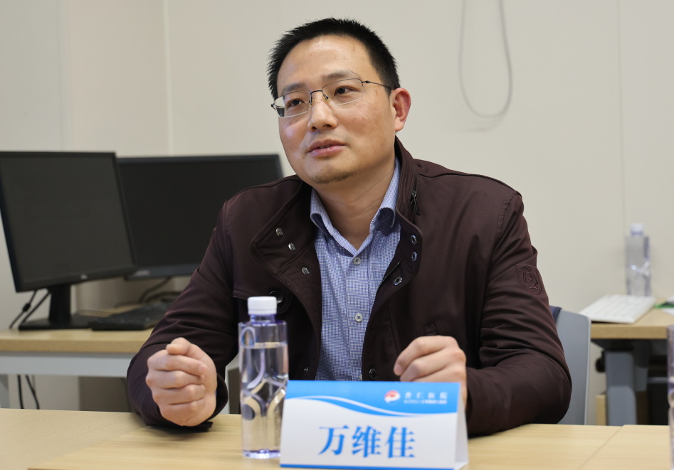 热烈祝贺《青山男科影像高峰论坛》在我院圆满召开