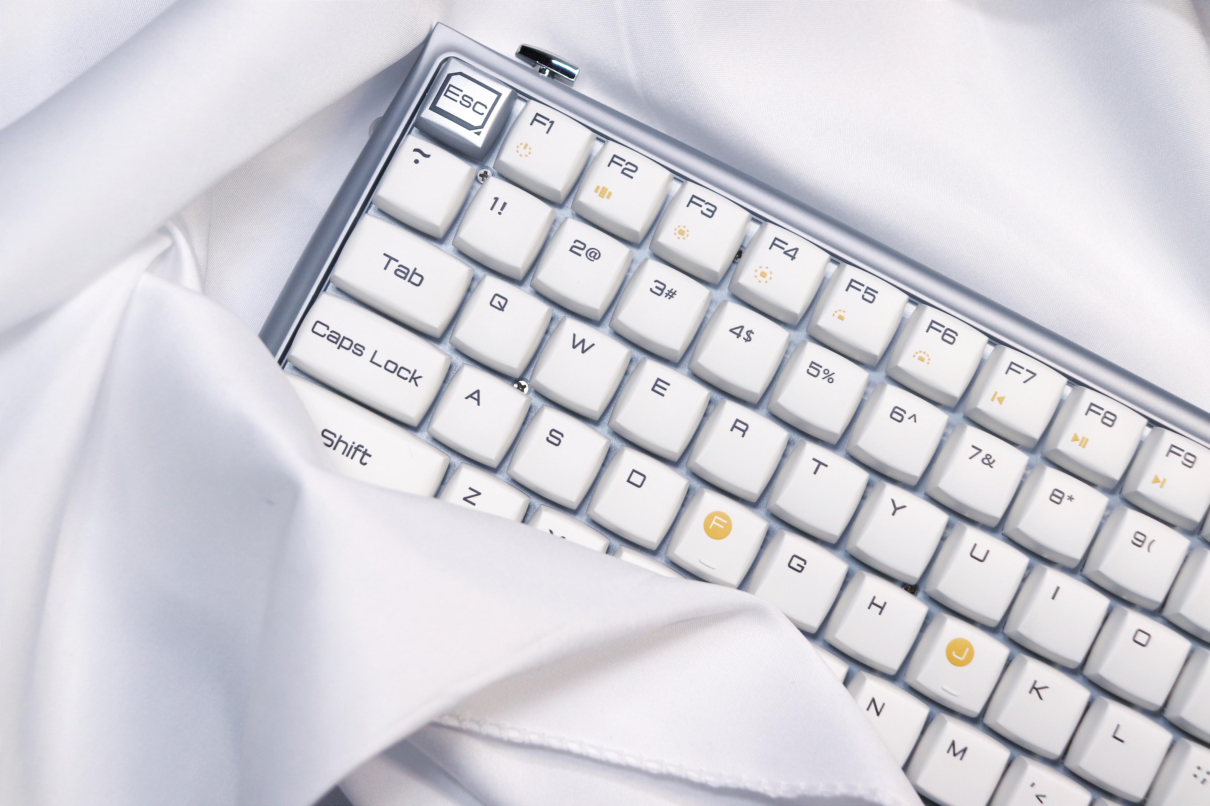 杜伽发布HiKeys双模机械键盘,杜伽机械键盘真的很垃圾吗