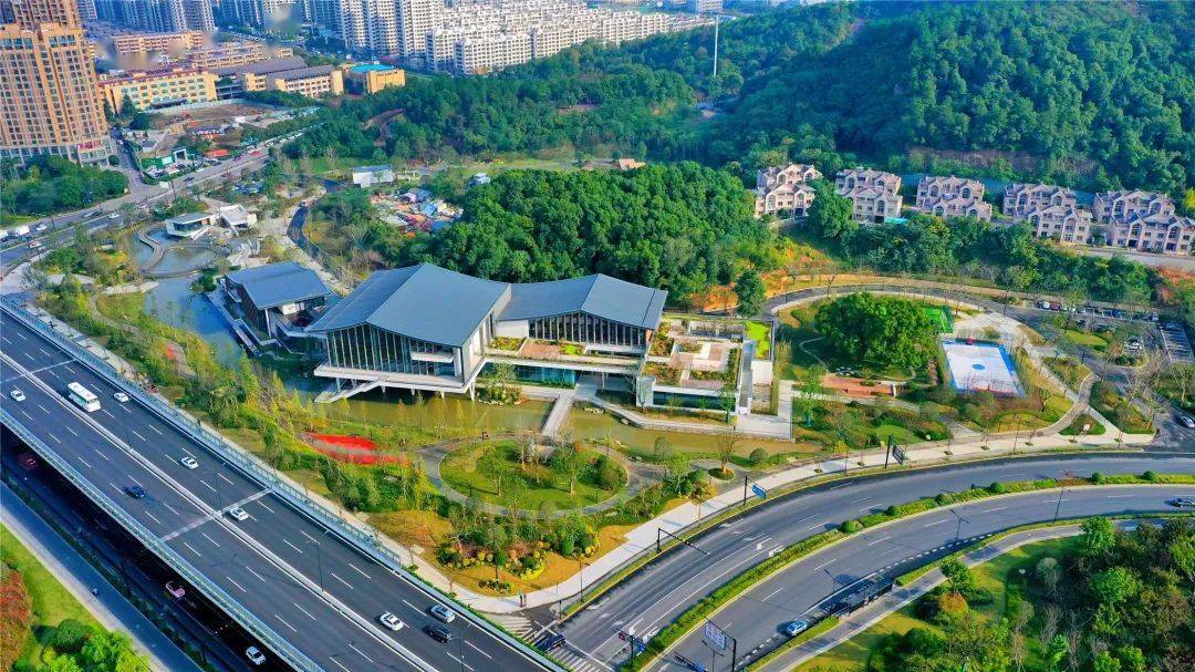 杭州美丽的山水公园,杭州临平山公园