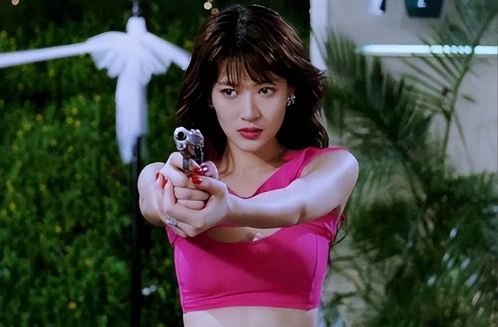 汤唯和吴倩莲相似的度有多少,汤唯和吴倩莲太像了