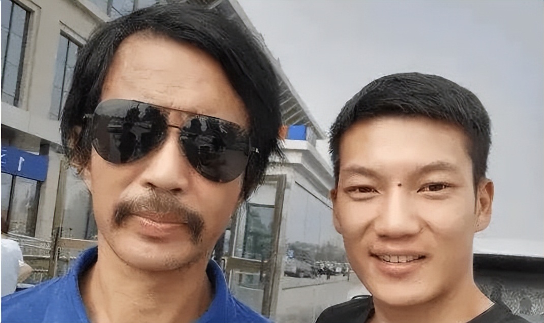 流浪大师沈巍最新现状,流浪大师沈巍十年前图片