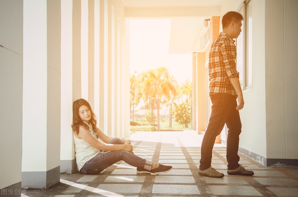 父母劝你分手了该怎么办,父母反对迫于压力分手该怎么挽回