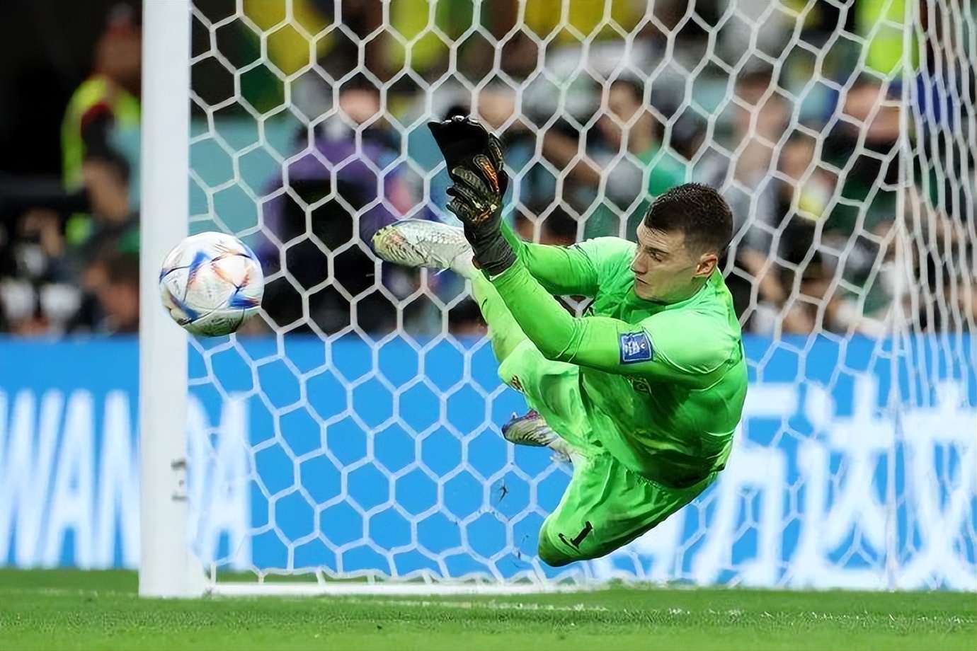 本次世界杯表现最好的门将,门将在世界杯上的高光时刻