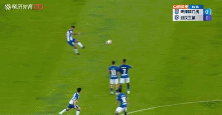 韦世豪vs天津津门虎,天津津门虎防守韦世豪