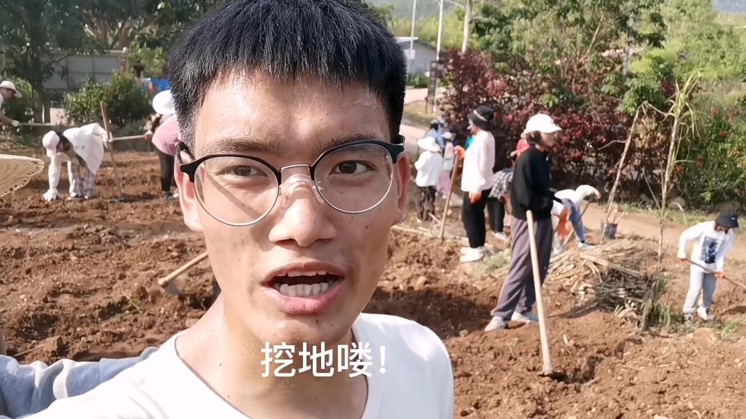 被吐槽为招生简章的同学后续,招生减章湖北大学生出手了