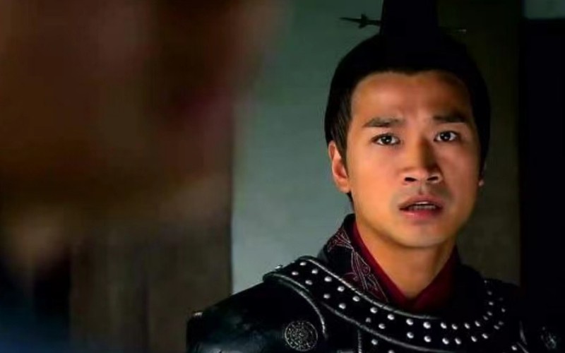 历史上皇帝请大臣吃饭,皇帝让大臣吃饭却不给筷子