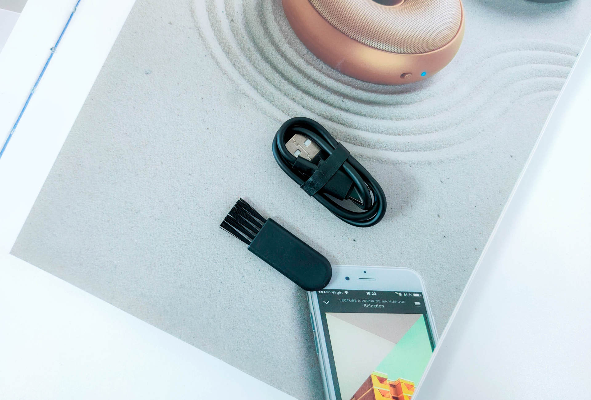 须眉t6旋转式涡轮六叶剃须刀,须眉剃须刀t6智能款和标准款测评