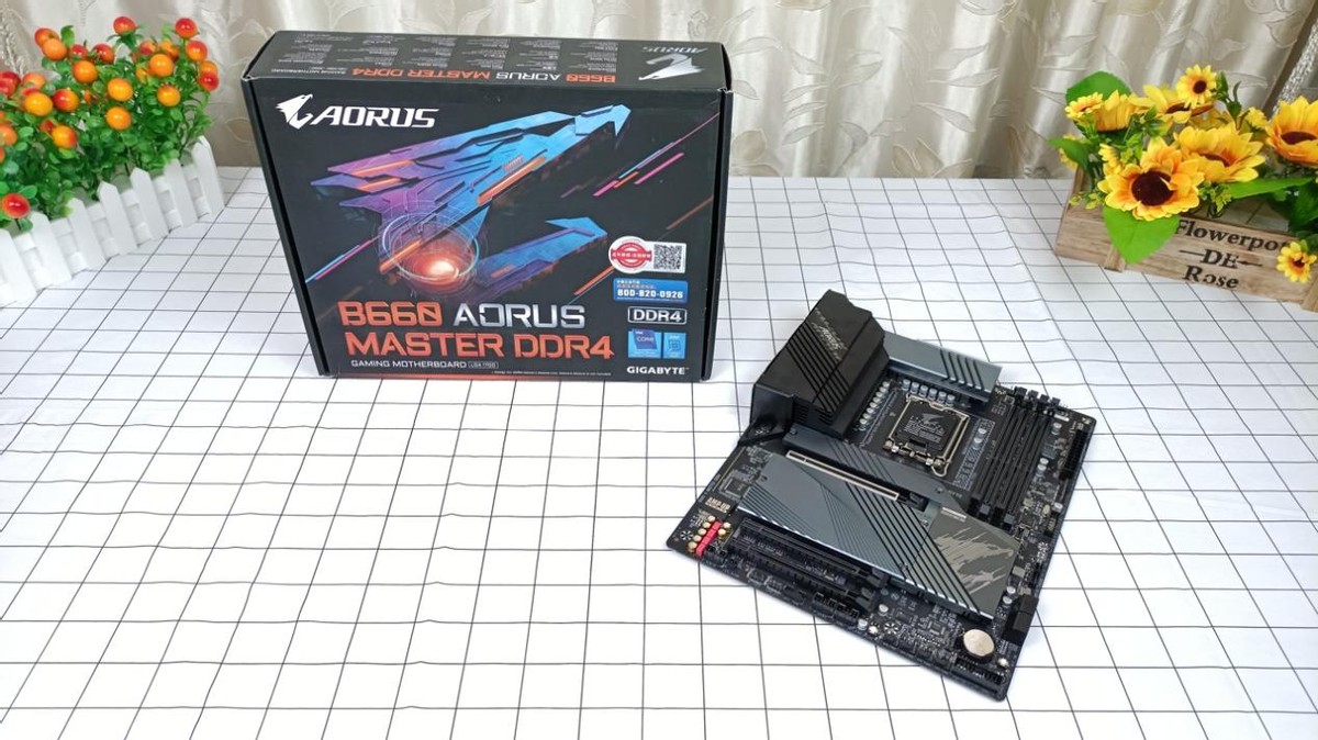 显卡价格还是没降,显卡价格不降