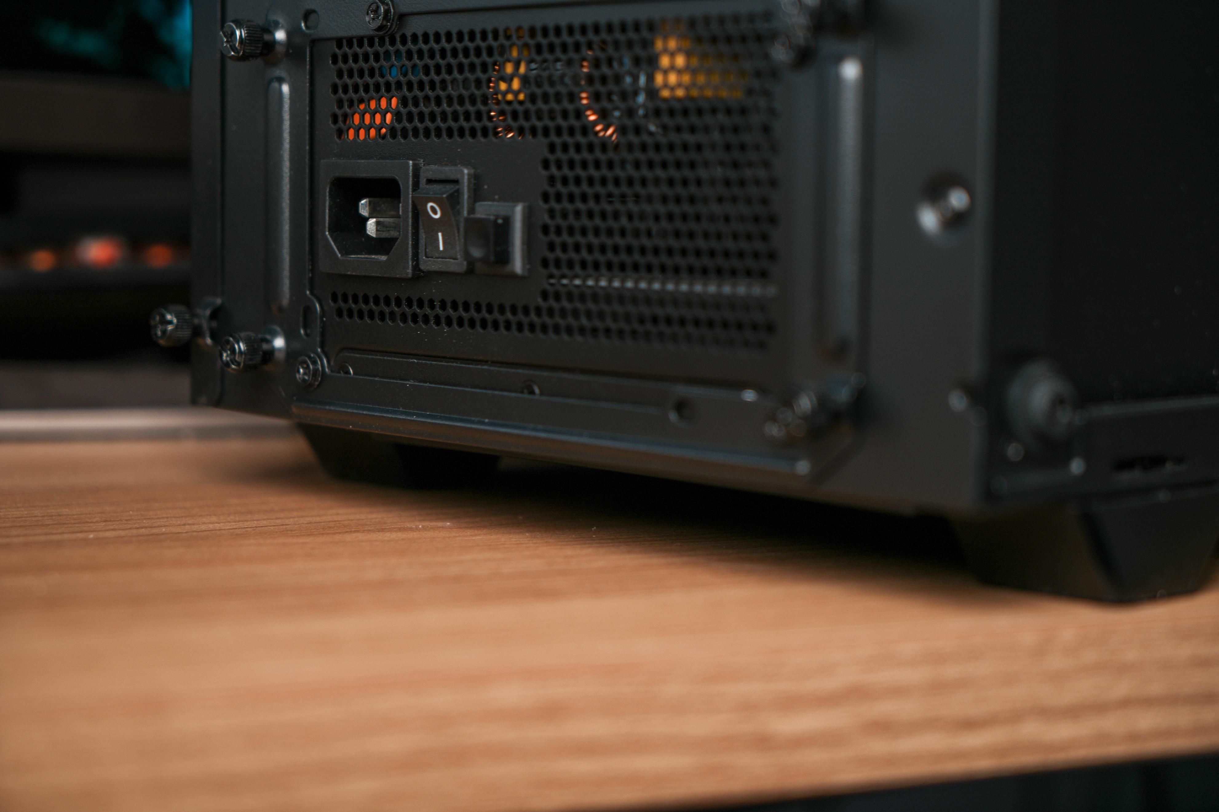 rtx3060游戏本能玩3a吗,低预算3a游戏电脑