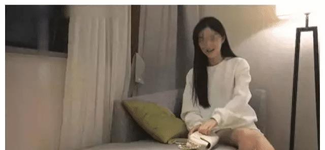 “揭秘：91大神的诱惑术！”