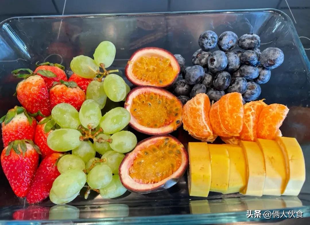 新鲜适合老人吃的水果品种,吃当季的8种水果好吃又养生