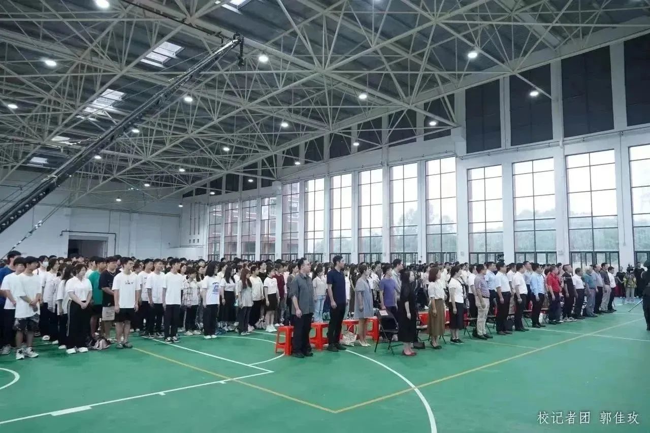 广州华商学院2023新生开学时间,广州华商学院几月报到