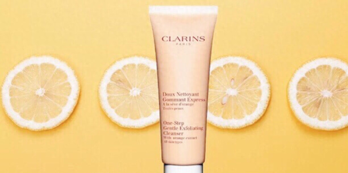 深层洁净去角质层洗面奶,洗面奶保湿不紧绷深层清洁测评