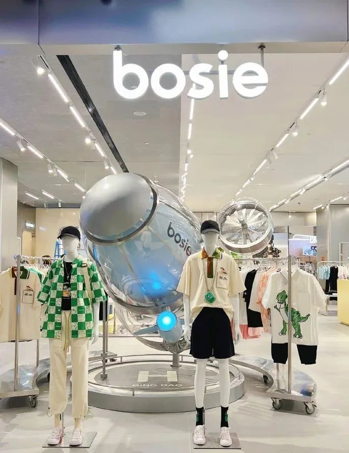 商场赶紧码住！2023强势扩张的70+拓店王大公开