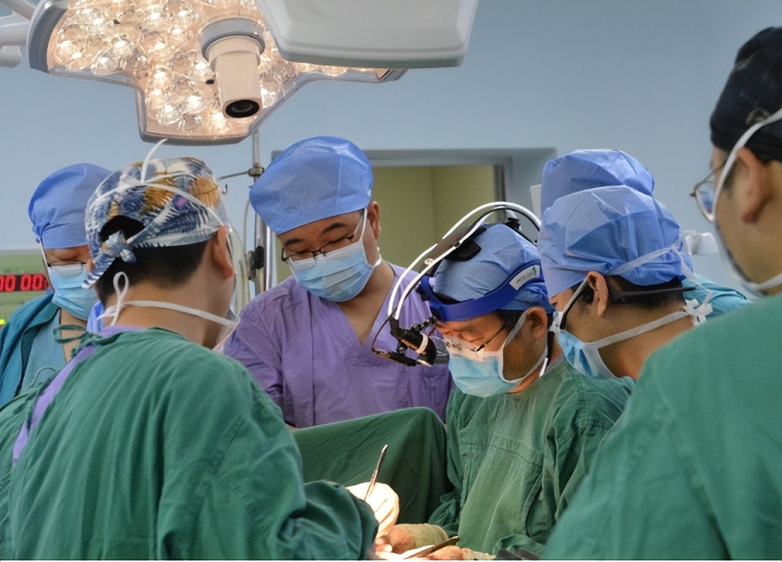 急性胆囊炎发作的原因有哪些,急性胆囊炎的症状及治疗都有哪些