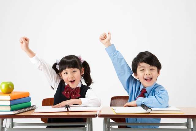 我和自己有个约定中考满分作文,十年后的我中考满分作文赏析