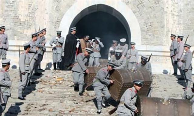 慈禧棺椁被打开结果惊呆众人,1984年清理慈禧墓纪录片