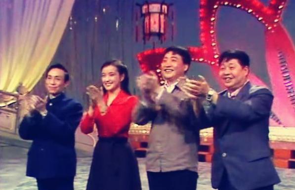 1983年第一届春晚，部级领导审查后：怎么能让姜昆主持？