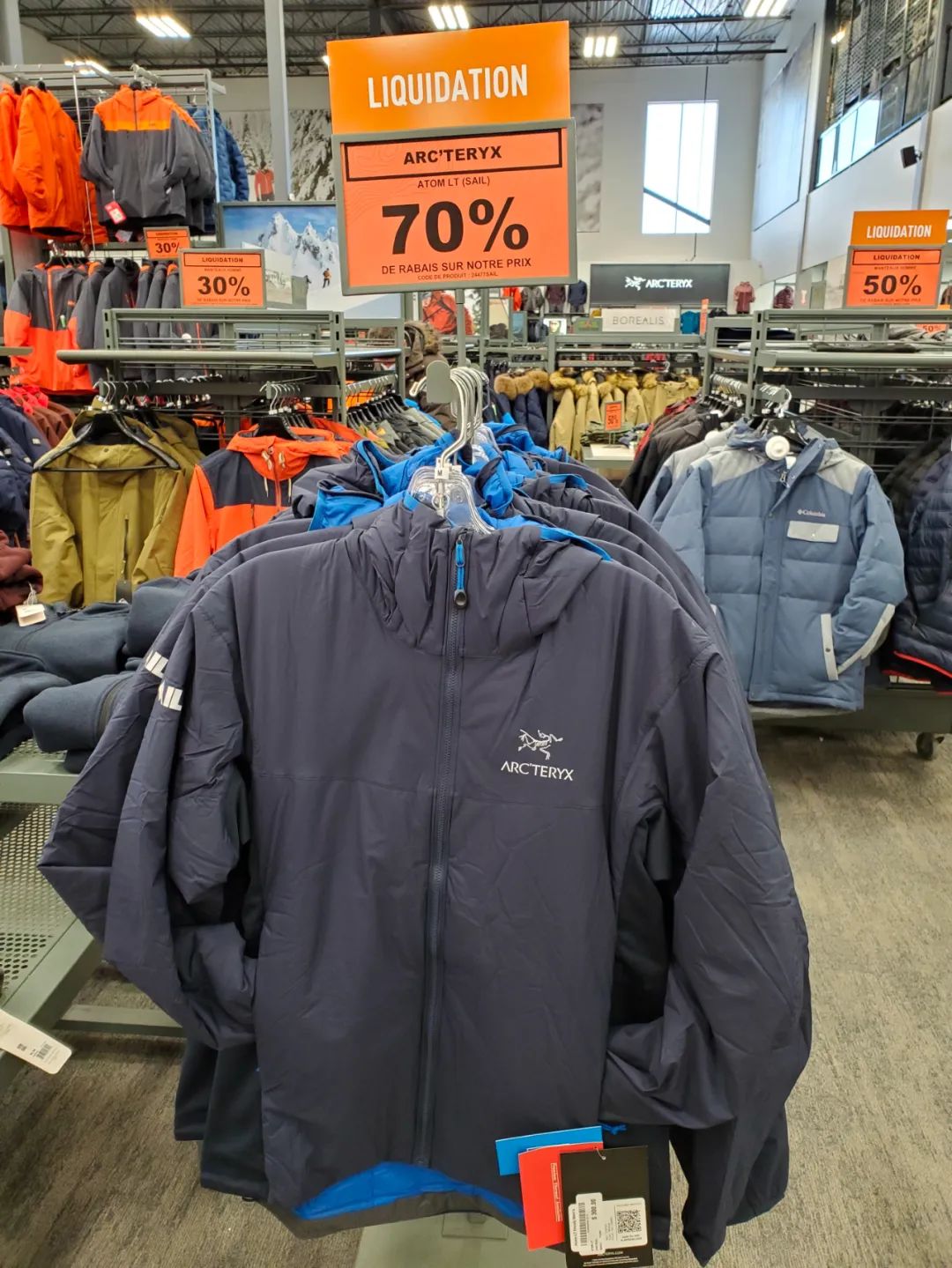 始祖鸟比肩爱马仕,始祖鸟产品定位高端