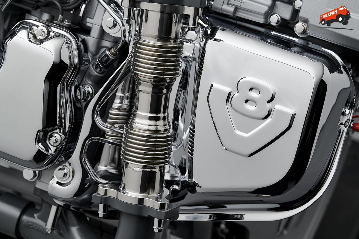 53周岁生日快乐！揭秘斯堪尼亚V8发展史，公路之王如何步步加冕？