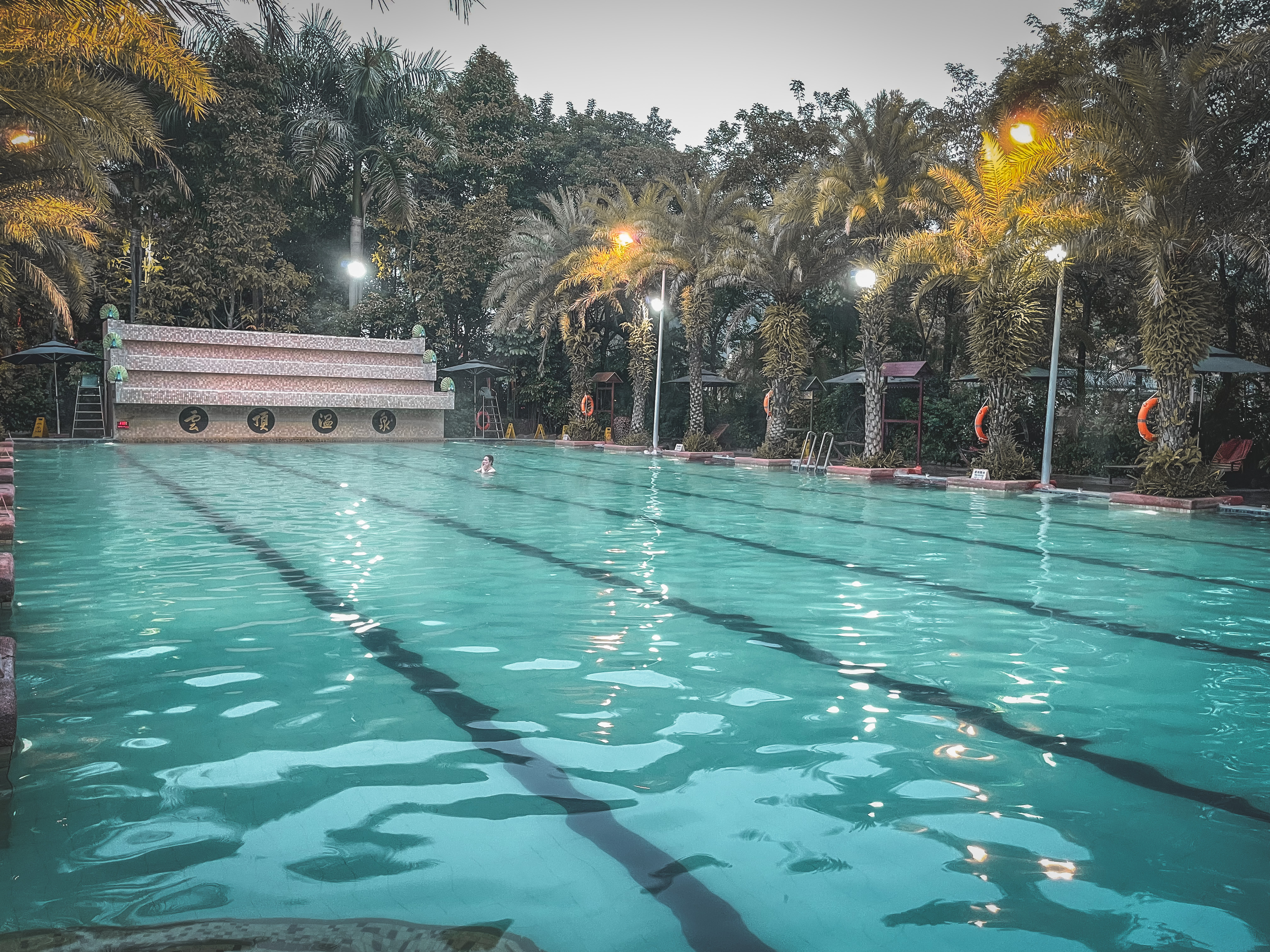 广州南昆山温泉旅游攻略,秋冬季来临广东热门温泉攻略