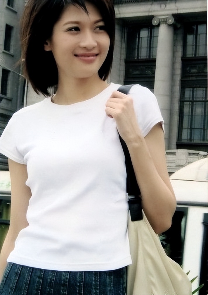 冯小刚和女主持人,跟冯小刚有绯闻的女主持人