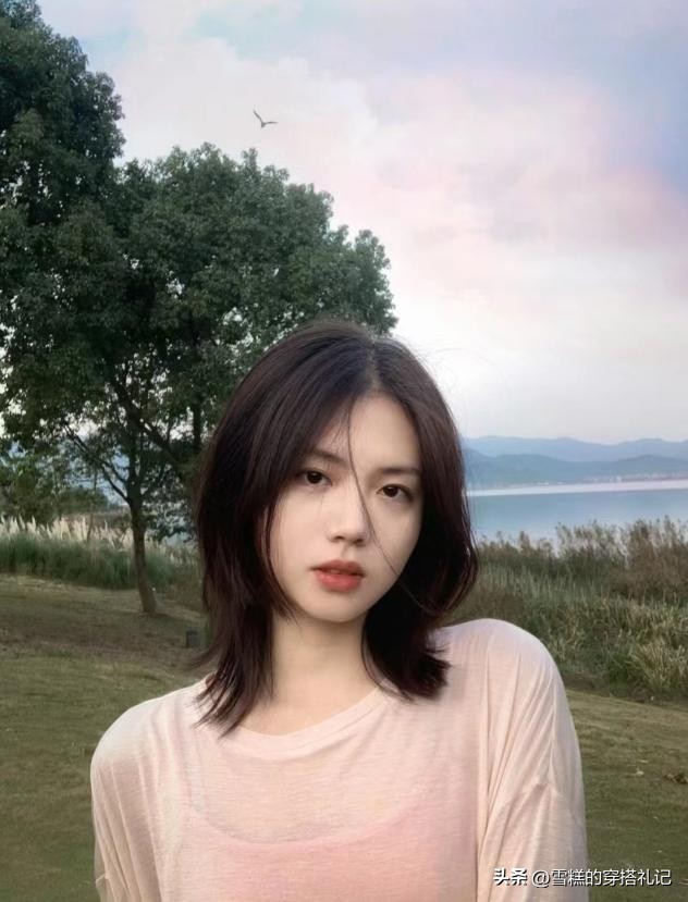 好看的短发发型女齐耳短发,2018流行的时髦短发齐耳短发