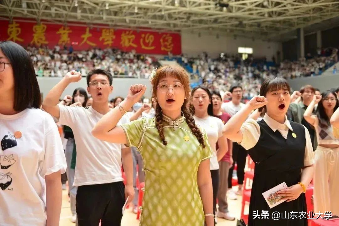 我校2019届本科生毕业典礼,西宁第四高级中学2023毕业典礼