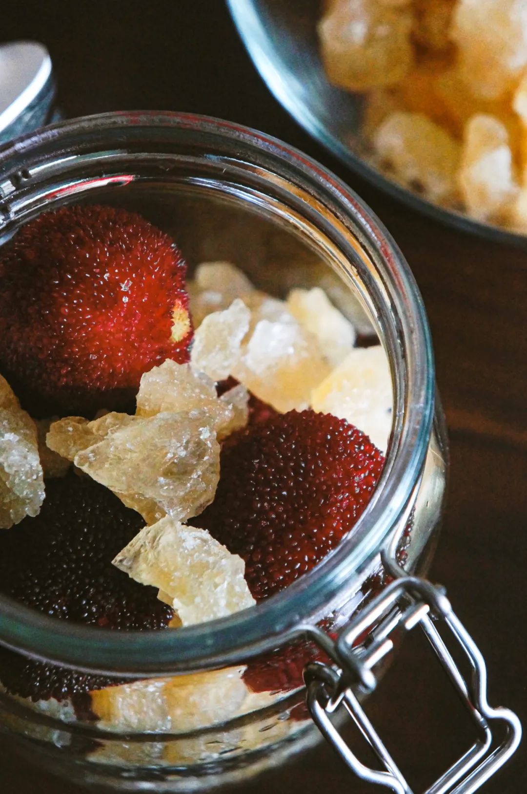 90后辞职回村种植中药材,90后夫妻放弃城市工作回乡当果农