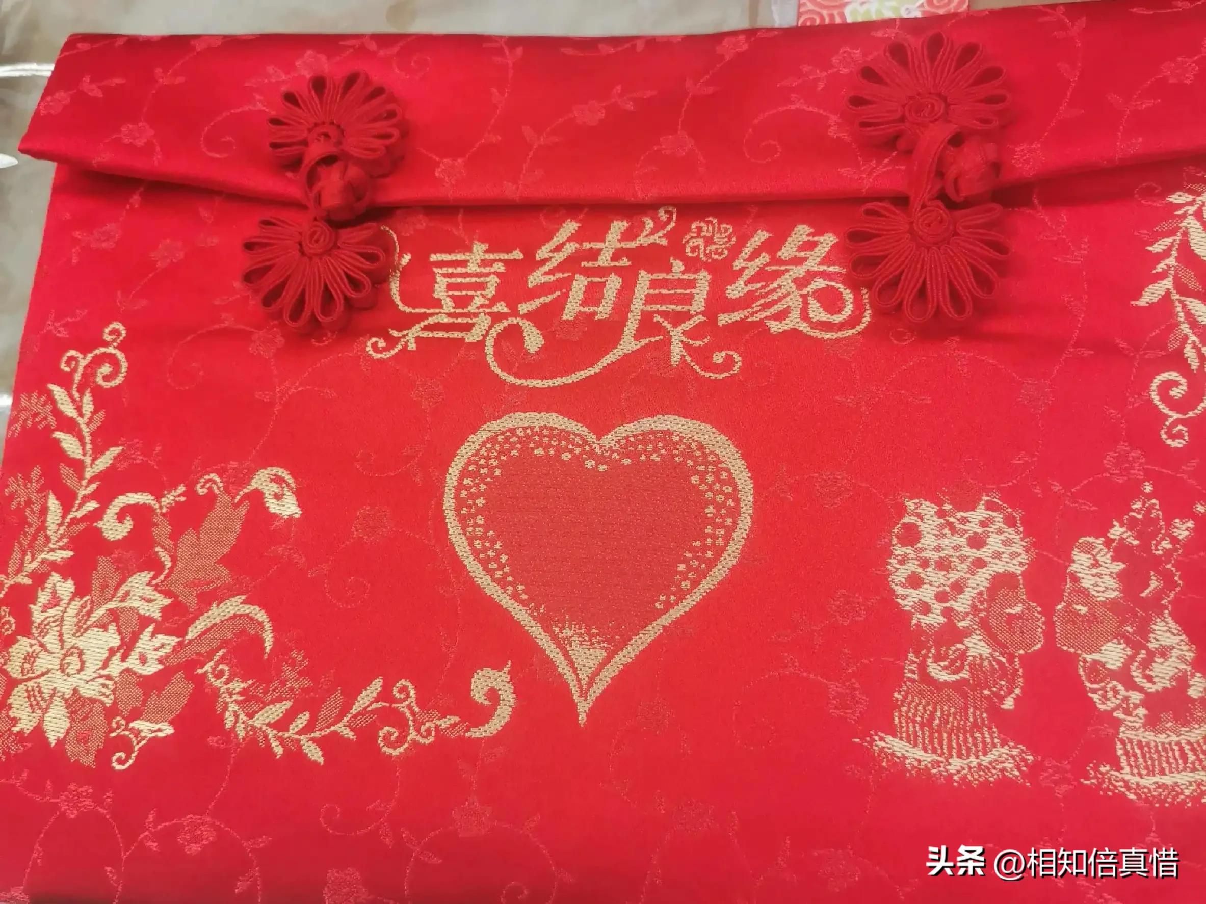 实拍老百姓热闹的婚礼现场,70年代真实婚礼