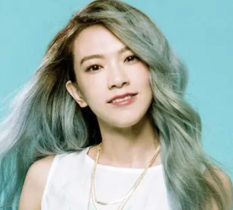 曾经红的台湾女星,十大台湾女星颜值巅峰