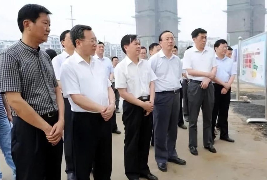 拒绝下属送钱，点点鼠标狂赚1.37亿，家产2.7亿的陈树隆有多狠？