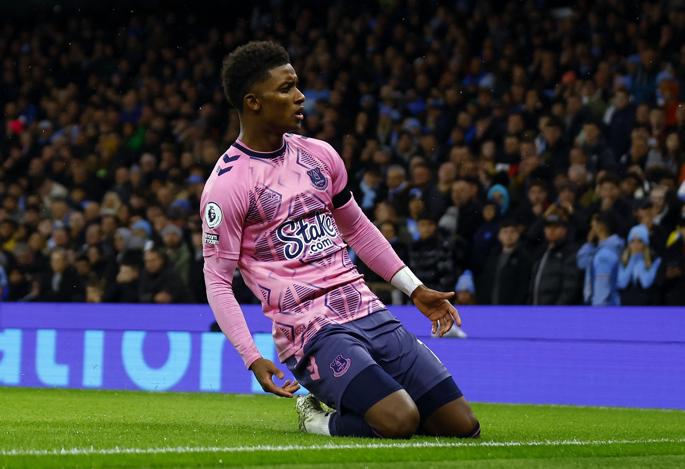 欧洲联赛阿森纳切尔西,阿森纳欧冠决战巴塞罗那