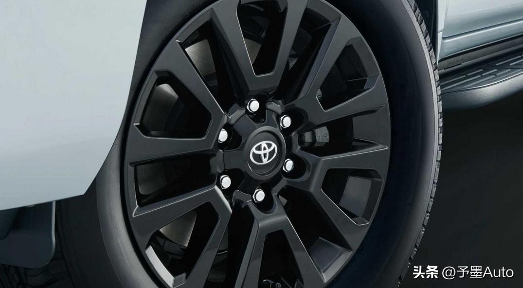 35.87万买新款丰田普拉多,新一代丰田普拉多国内重新上市