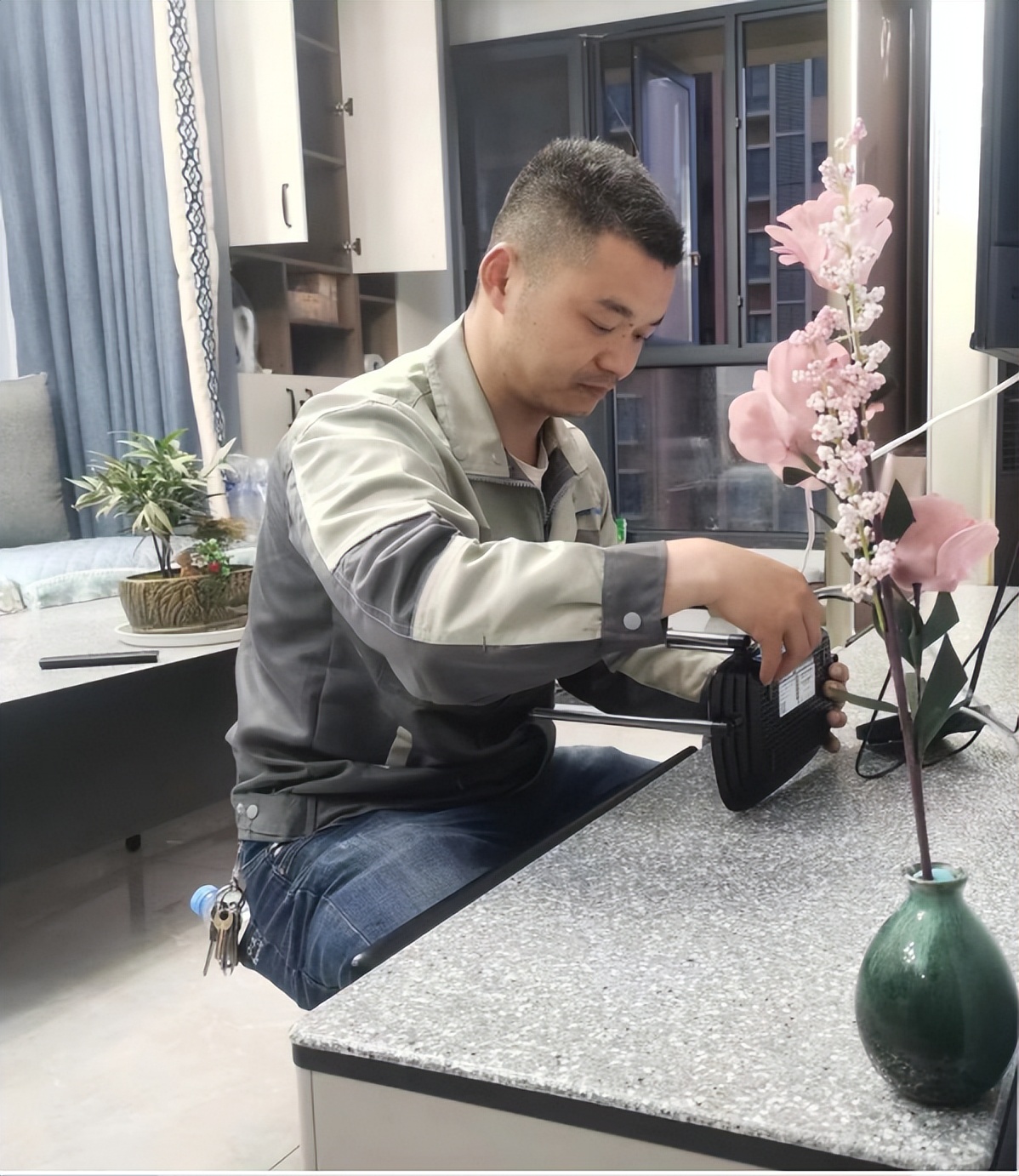 深圳中国移动宽带装维工程师,移动宽带安装技术员