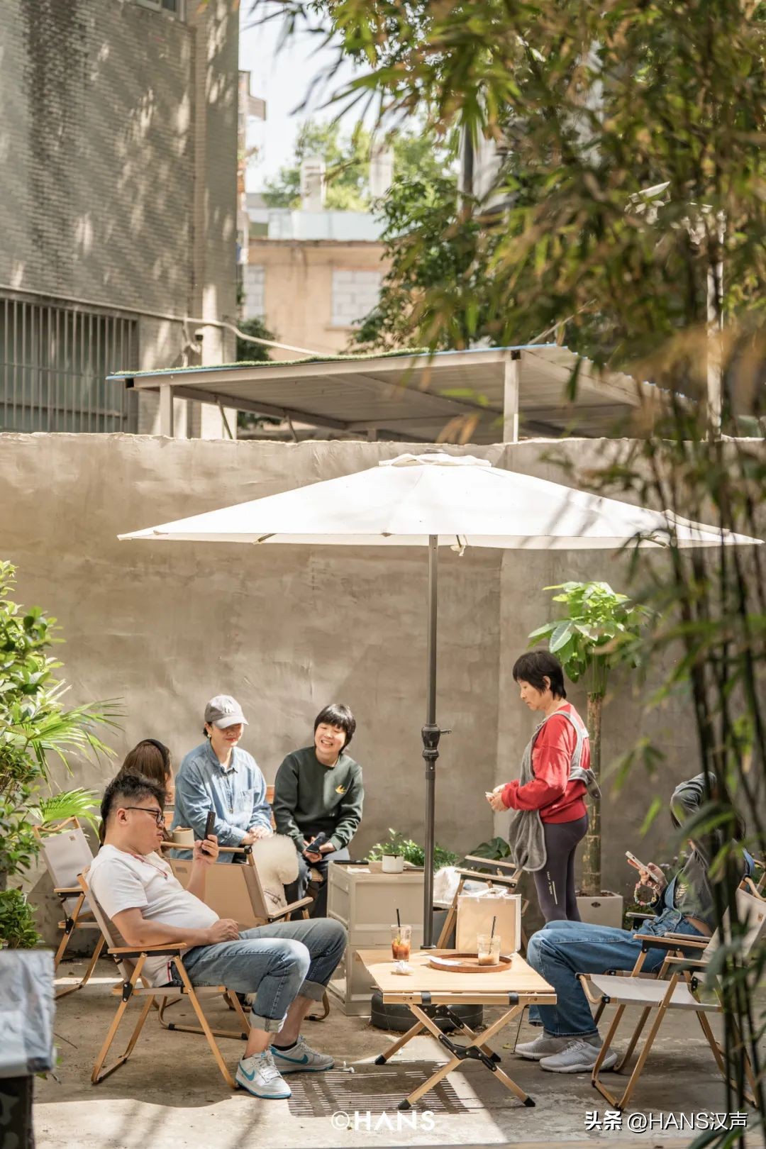 我问了每个人一个问题：你是水果湖毕业的吗？