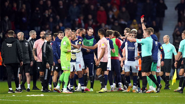 西布朗阵容23-24,西布朗打莱斯特