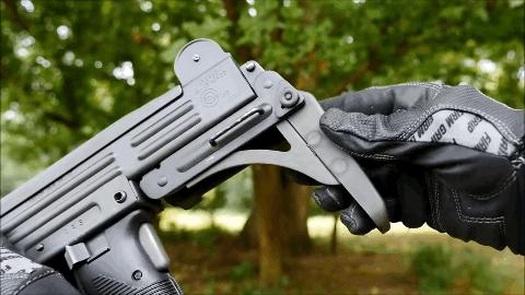 t型冲锋枪,很短的ak式冲锋枪