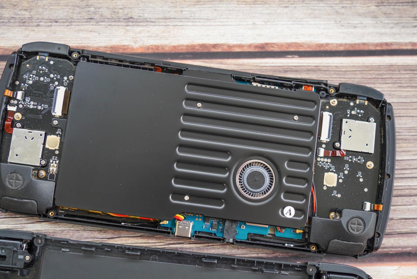 ayaneo安卓掌机评测,ayaneo2掌机深度测评