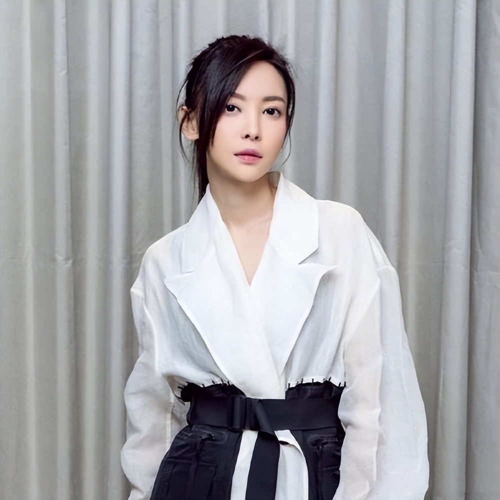 于文文的声音为什么那么特别,于文文颜值天花板