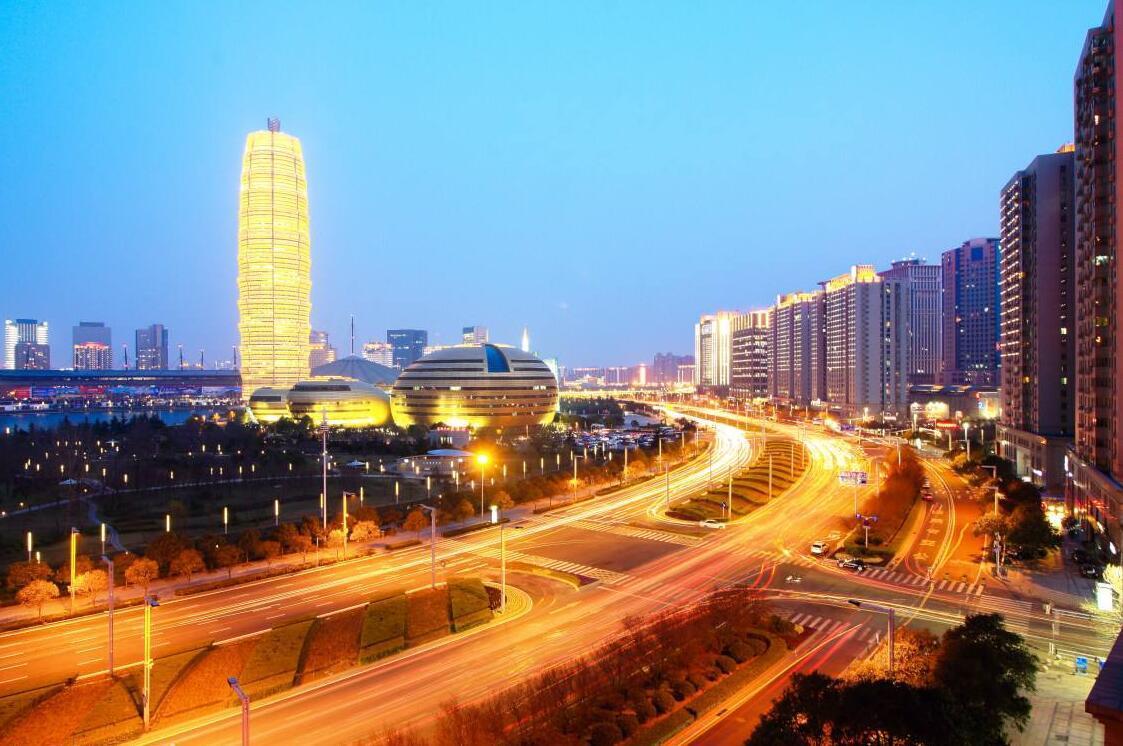 不能停工的富士康对郑州有多重要,富士康在撤退吗