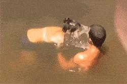 出差住宾馆给老婆发照片,老婆出差酒店给我发照片