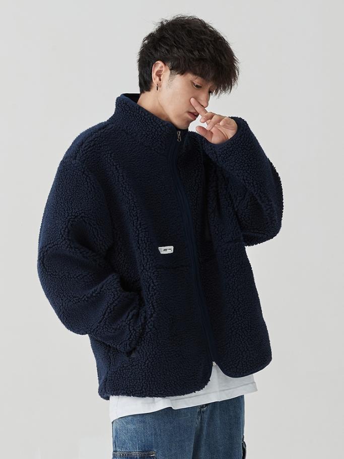 25岁男生宝藏衣服店铺,保暖年轻人的潮流男装