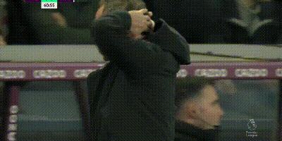 卡瓦尼助攻b费破门曼联扳回一球,卡瓦尼补射破门曼联扳平比分