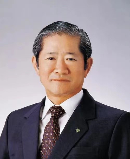 生物学进化的角度看韩国化妆品OEM代工以及爱茉莉在发展史（上）