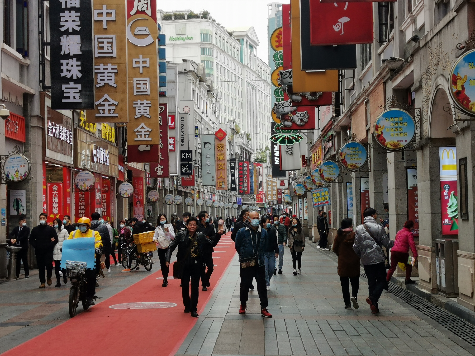 旅行推荐全国必吃的15条美食街,国内必去这10条美食街