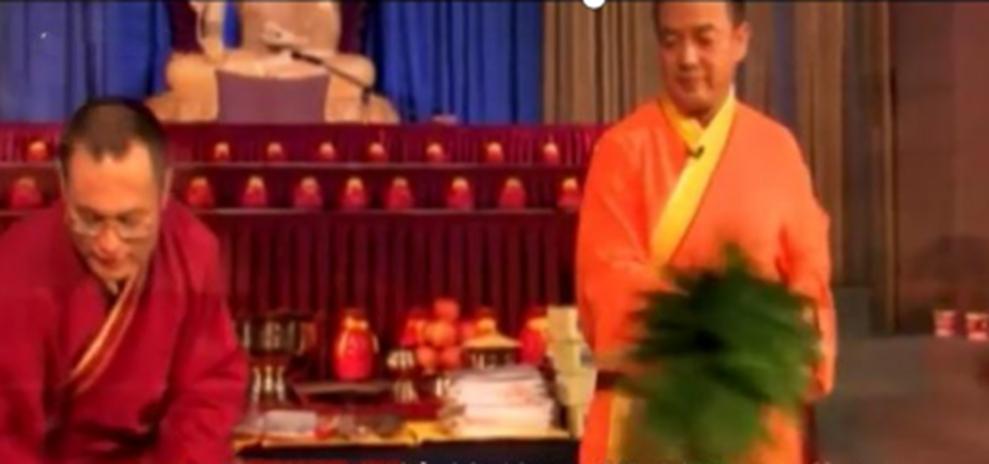 【反*教邪**警示教育进乡村】兜售“法器”敛财，12天狂赚2000万！有人因他自杀……起底害人“菩提功”！