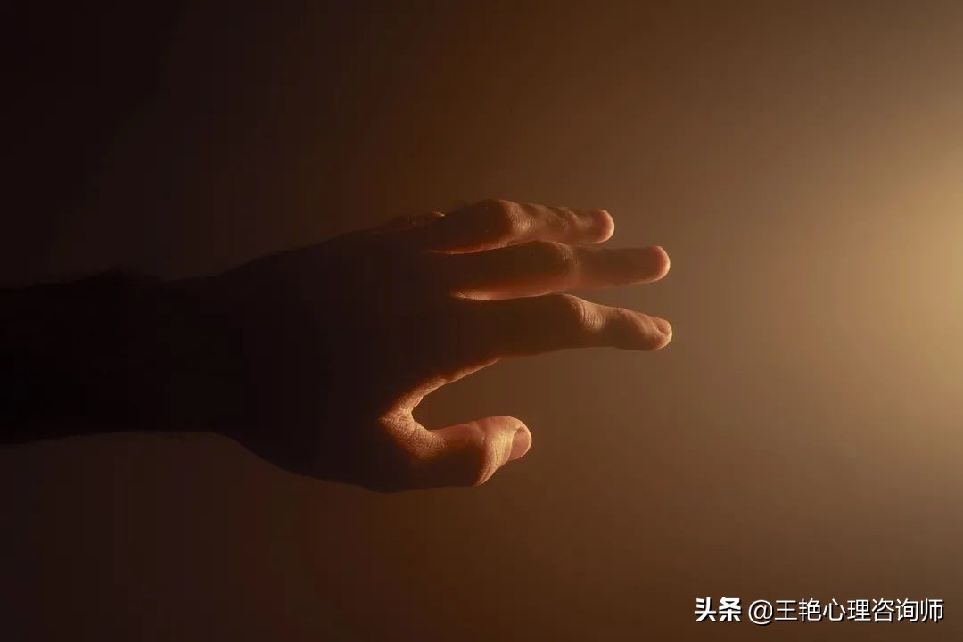 成年人如何克服人性的弱点,成年人怎么克服习得性无助