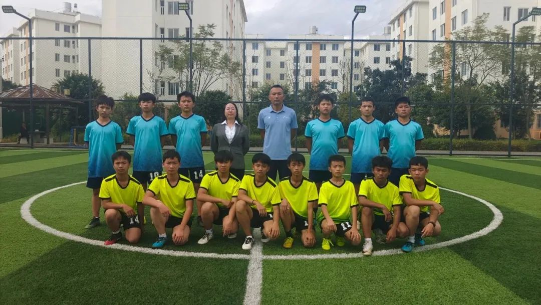 关心下一代青少年活动,关心下一代委员会主办的培训